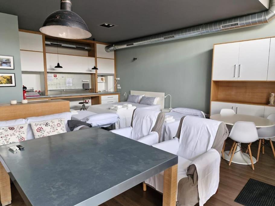 Loft Acogedor Apartment Seville Exterior photo